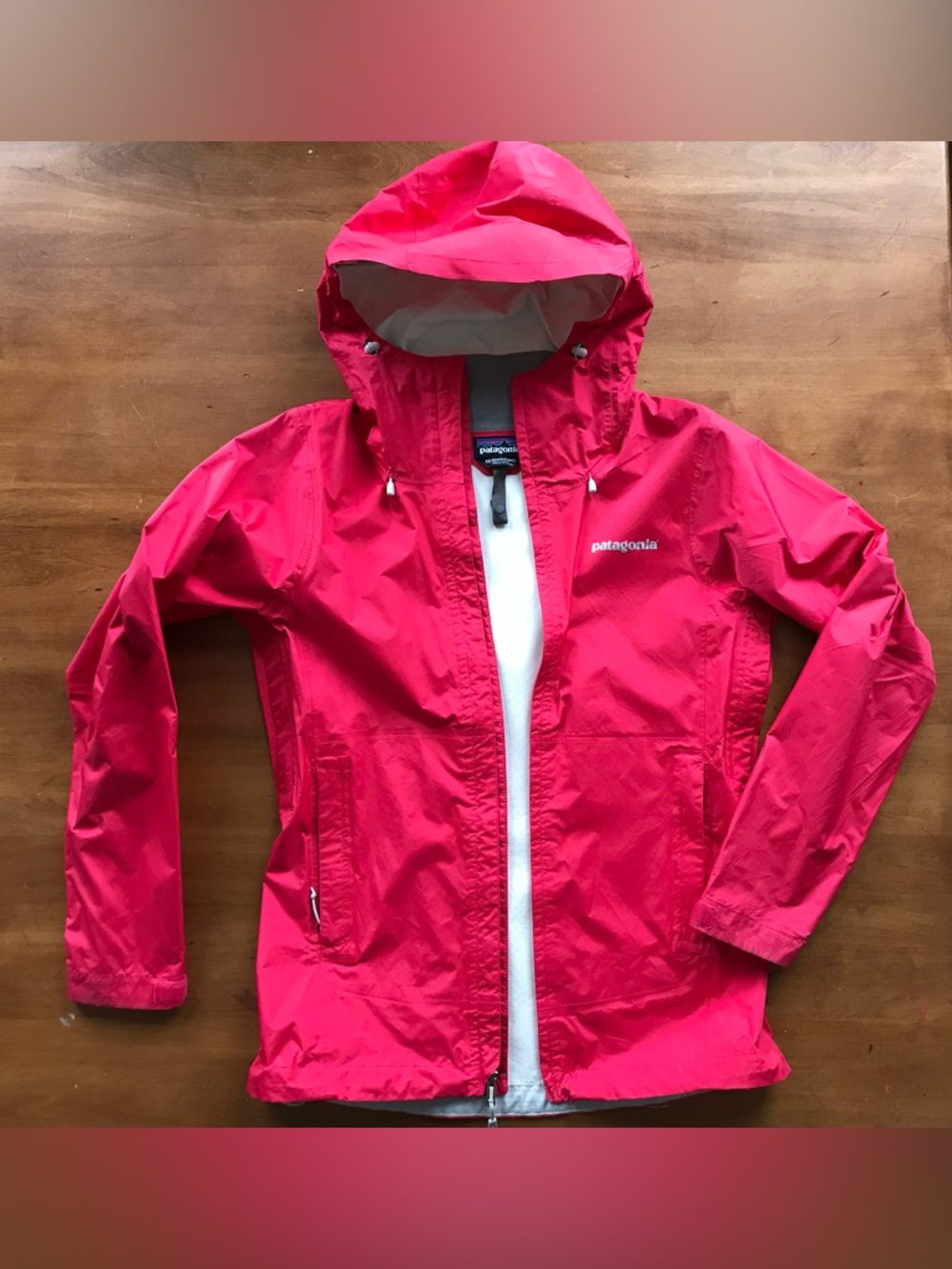 Patagonia Women's Hot Pink Hooded Rain Shell